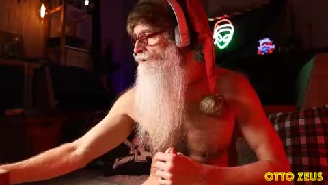 Snapshot of ottozeus chatting on 12/18/25, 07:14 Otto Zeus online show from 12/18/25, 07:14