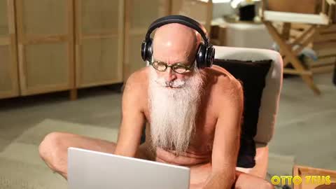 Snapshot of ottozeus chatting on 07/24/26, 12:52 Otto Zeus online show from 07/24/26, 12:52