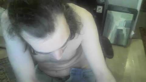 Snapshot of ouinnybis195625 chatting on 12/30/24, 01:47 ouinnybis195625 online show from 12/30/24, 01:47