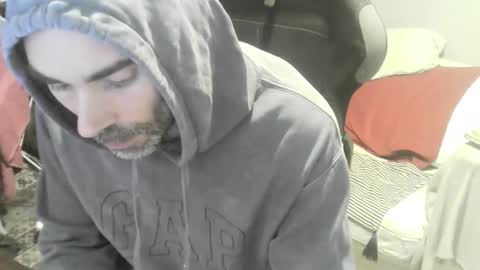 Snapshot of ouinnybis195625 chatting on 10/11/25, 04:01 ouinnybis195625 online show from 10/11/25, 04:01