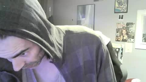 Snapshot of ouinnybis195625 chatting on 10/18/25, 10:05 ouinnybis195625 online show from 10/18/25, 10:05