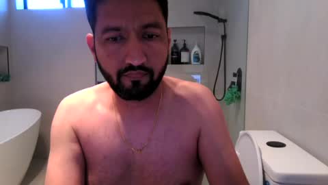 Snapshot of outdoornakedguy11_007 chatting on 08/04/26, 03:43 outdoornakedguy11_007 online show from 08/04/26, 03:43