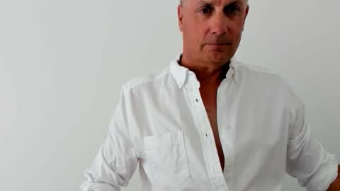 Snapshot of over50dad chatting on 02/04/26, 03:23 Over50Dad online show from 02/04/26, 03:23