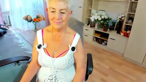 Alla online show from 07/28/26, 11:17