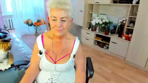 Alla online show from 07/28/26, 01:32