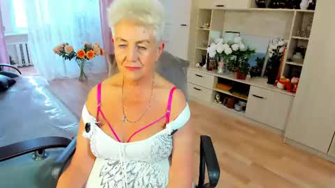 Alla online show from 07/28/26, 02:13