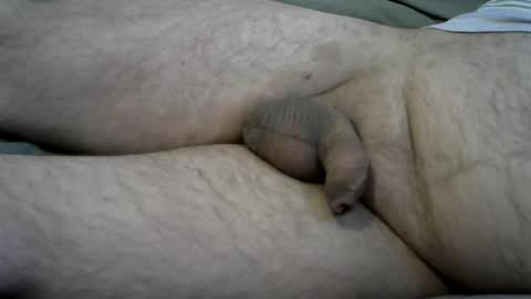 Snapshot of ovid77 chatting on 10/29/25, 07:32 ovid77 online show from 10/29/25, 07:32