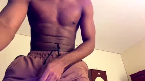 Snapshot of owen_222 chatting on 03/10/25, 05:43 Owen online show from 03/10/25, 05:43