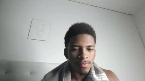 Snapshot of owen_222 chatting on 12/03/25, 07:49 Owen online show from 12/03/25, 07:49