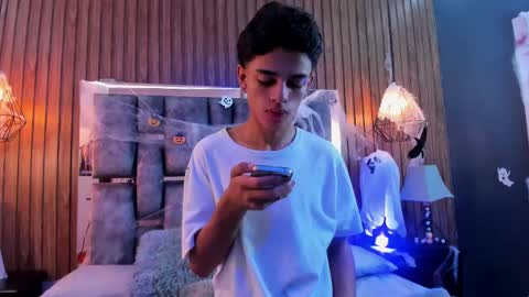 Owen Johnson online show from 11/02/25, 11:45