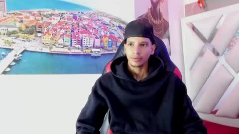 owen blaze online show from 06/22/26, 03:19