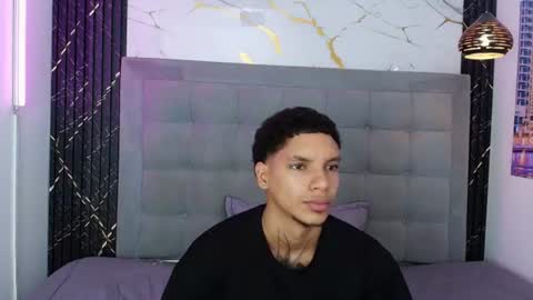 owen blaze online show from 07/04/26, 03:24