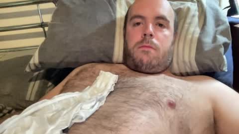 Owen2022 online show from 04/28/26, 06:40