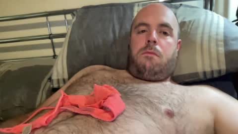 Owen2022 online show from 05/07/26, 06:19