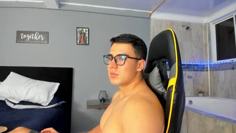 Owen online show from 01/14/25, 01:58