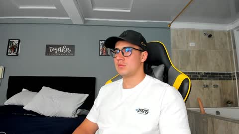Owen online show from 01/19/25, 06:20