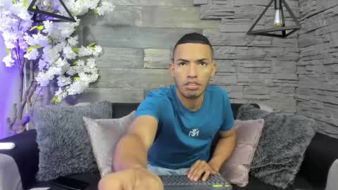 Owen online show from 10/09/25, 12:25