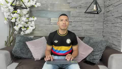 Owen online show from 10/14/25, 01:01