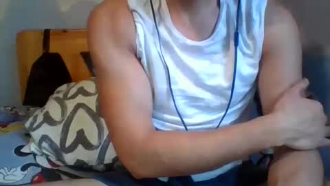 Snapshot of owensir chatting on 01/08/26, 11:18 owensir online show from 01/08/26, 11:18