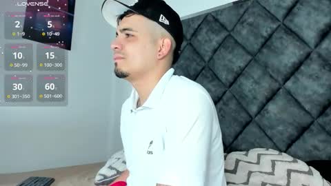 O W E N - S T O N E online show from 11/25/25, 12:16