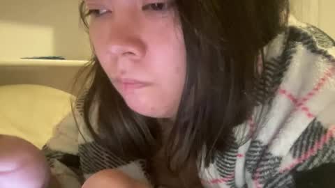 Snapshot of oxovickyoxo chatting on 11/21/25, 10:19 oxovickyoxo online show from 11/21/25, 10:19