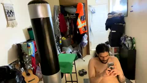Snapshot of oyeblancki chatting on 01/02/25, 01:38 CoCreatorBlancki online show from 01/02/25, 01:38