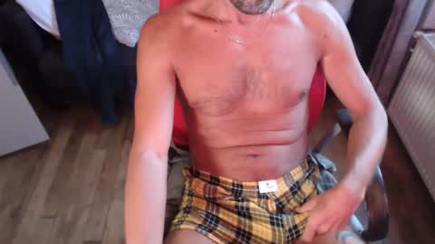 Oyrlgtu online show from 11/20/25, 02:50