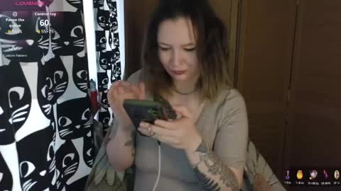 Snapshot of ozalin chatting on 06/01/26, 12:18 ozalin online show from 06/01/26, 12:18