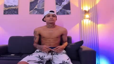 Snapshot of ozuna_hot_ chatting on 07/03/26, 11:49 ozuna_hot_ online show from 07/03/26, 11:49