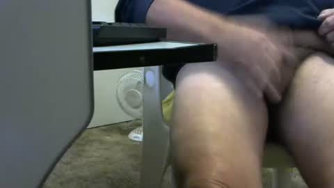 ozzienuts21153 online show from 06/11/26, 12:32