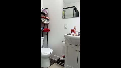 Snapshot of ozzyblackah chatting on 12/19/25, 06:59 ozzyblackah online show from 12/19/25, 06:59