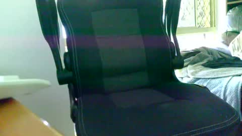 Snapshot of ozzyrickster chatting on 01/28/25, 02:32 Oi Oi Oi online show from 01/28/25, 02:32