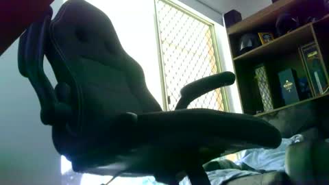 Snapshot of ozzyrickster chatting on 03/05/25, 03:29 Oi Oi Oi online show from 03/05/25, 03:29