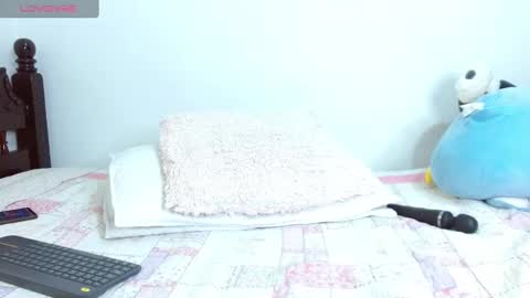 p_sweet_ online show from 12/28/24, 01:29