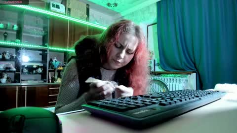 Ella online show from 12/16/24, 01:43