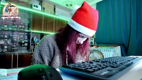 Ella online show from 12/24/24, 07:22