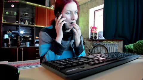 Ella online show from 01/16/25, 10:10