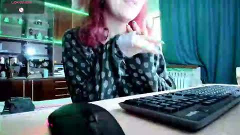 Ella online show from 02/15/25, 06:12