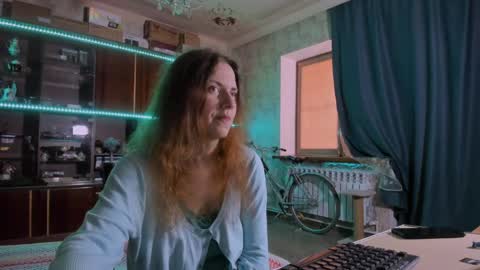 Ella online show from 05/29/26, 06:33