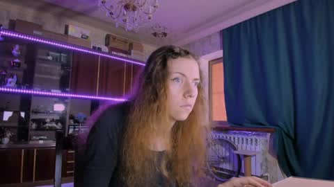 Ella online show from 05/30/26, 06:54