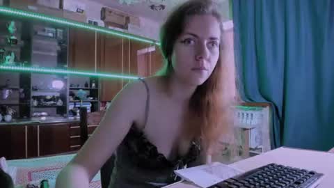 Ella online show from 07/11/26, 06:49