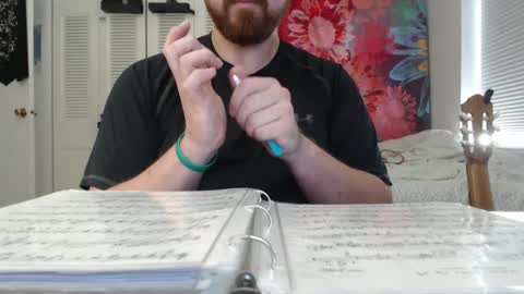 Snapshot of pabighunk chatting on 10/06/25, 05:54 pabighunk online show from 10/06/25, 05:54