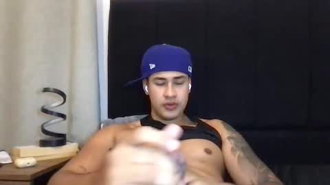 Javi    online show from 06/08/26, 12:58