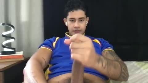 Javi    online show from 07/11/26, 07:16