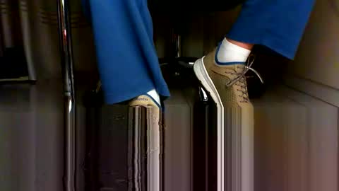 Pablo Meness online show from 12/25/24, 04:32