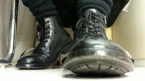 Pablo Meness online show from 02/17/25, 08:58