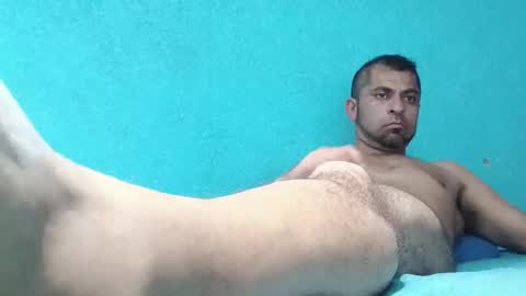 Snapshot of packo7777 chatting on 11/17/25, 01:55 packo7777 online show from 11/17/25, 01:55