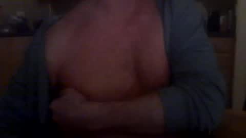 Snapshot of paffy69 chatting on 04/14/26, 11:33 paffy69 online show from 04/14/26, 11:33