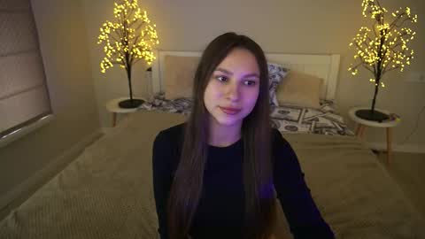 Paige online show from 09/16/25, 12:39