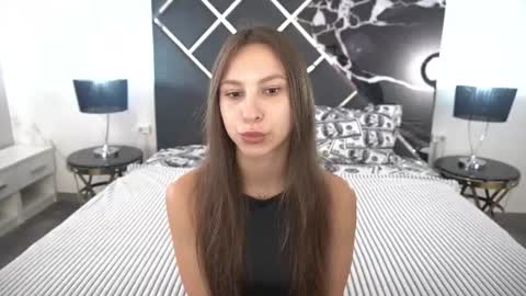 Paige online show from 07/16/26, 05:57